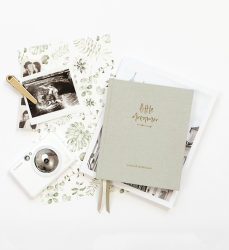 Little Dreamer | Baby Journal by Emma Kate Co.