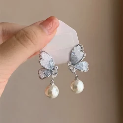 Gradient Butterfly Pearl Earrings With Rhinestones