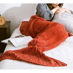 Dreamy Mermaid Cozy Tail Blanket