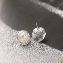 Minimalist Frosted Silver Pearl Stud Earrings