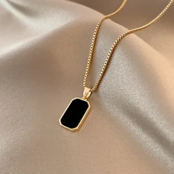 Rectangular Pendant Necklace Design