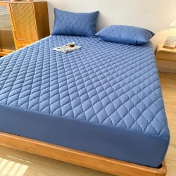 1pc Soft & Comfortable Waterproof Mattress Protector - Layered Fitted Sheet with Solid Color Bedding Design - Ideal for Bedroom & Guest Room Protection