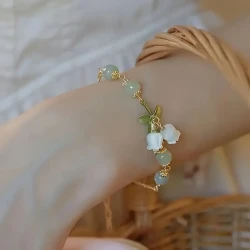 Lily of the Valley Charm Green Beaded Bracelet