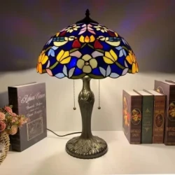 Luxury And Exquisite Bird Strawberry Pattern Table Lamp