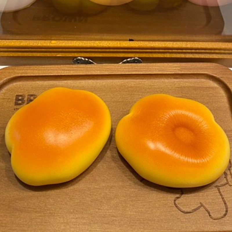 Squishy Slow Rebound Simulated Clouds Bread - Milky Stress Relief Squeezing Toy