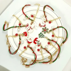 New Christmas Snowman Santa Claus Tree Snowflake Elk Bracelet Christmas Gift Charm Bracelet Chain Pendant For Women