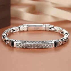 Men's Bracelet, Trendy Retro Peace Pattern Woven Chain Fashion Cool Bracelet