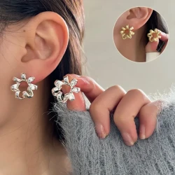 Twists Stud Earring For Women