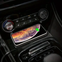 Car Wireless Charger Silicone Non Slip Pad for iPhone 14 13 12 11 Samsung 15W Car Wireless Phone Chargers Fast Charging Station Car modification wireless charger