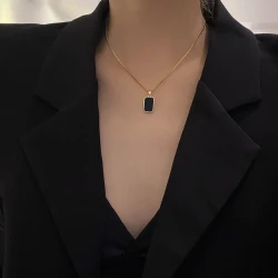 Rectangular Pendant Necklace Design 18K Gold Non-fading Fashion Small Black For Men Titanium Steel Necklace For Women